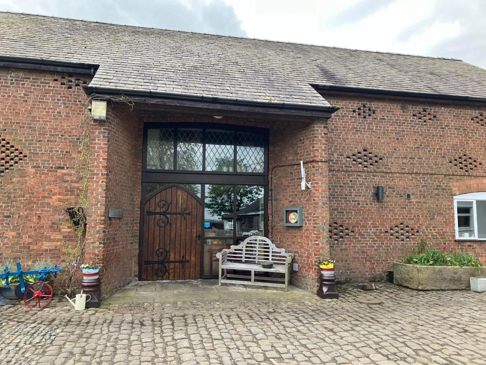 Bed and Breakfast Brandreth Barn à Burscough Extérieur photo